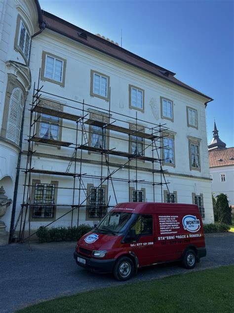 restaurátorská práce s štukem na zámku