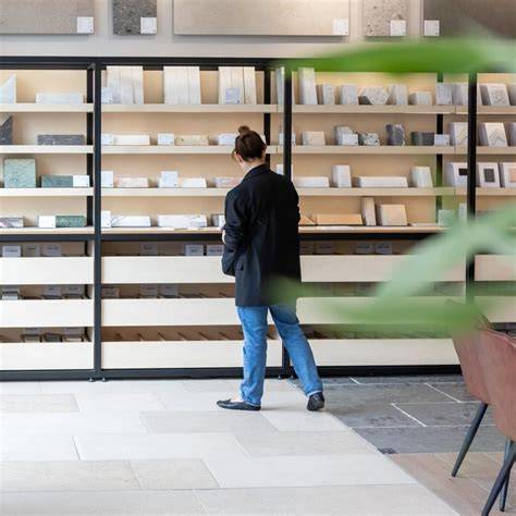 obkladova_materialy_geo_pistacho_showroom