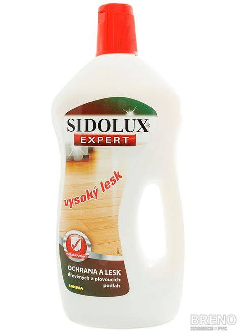 houbičky a čisticí prostředky pro PVC podlahy