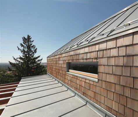 architektonické objekty s titanzinkem