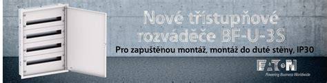 obrazené rozváděče Eaton a Noark na stěně (fotografie)