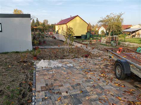 realizace dlažby a terénních úprav