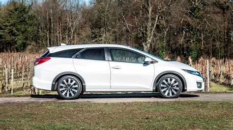 diagram pasování lišt na Honda Civic Tourer
