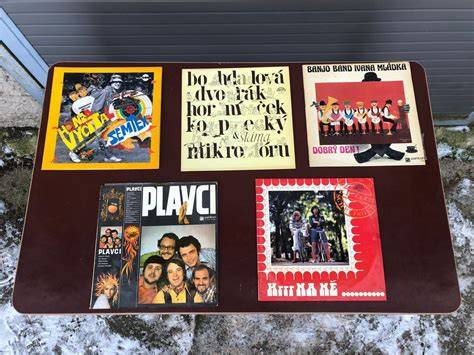 vinylová edice Cimrmana - vizuální náhled obalů (vinylové desky)