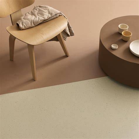 Marmoleum Cocoa textury a kakaove slupky